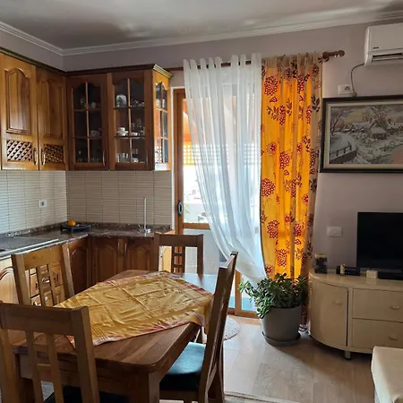 With Panoramic View, Number 12 Appartement Tirana
